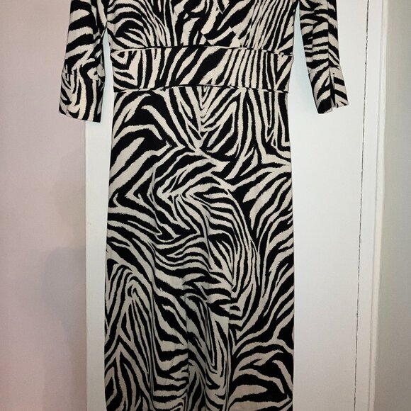 Dian Von Furstenburg zebra print silk sheath dress 3/4 sleeve - Picture 2 of 6